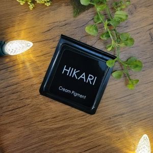 Hikari Cream Pigmant Eyeshadow